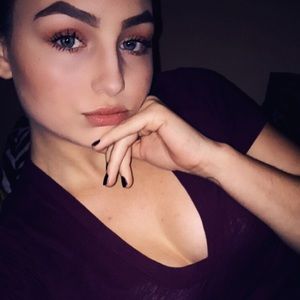 Meet your Posher, Baylee